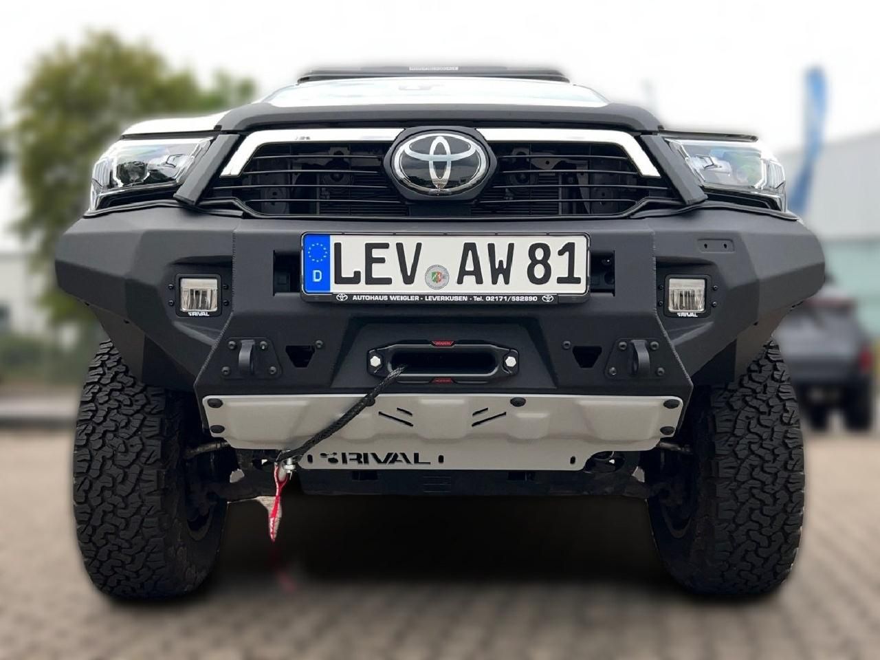 Fahrzeugabbildung Toyota Hilux Double Cab Style 4x4