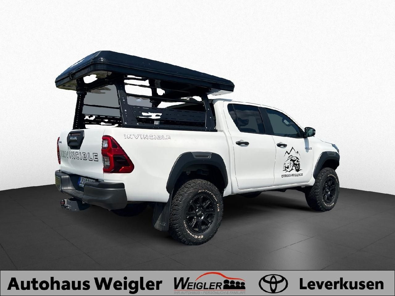 Fahrzeugabbildung Toyota Hilux Double Cab Style 4x4