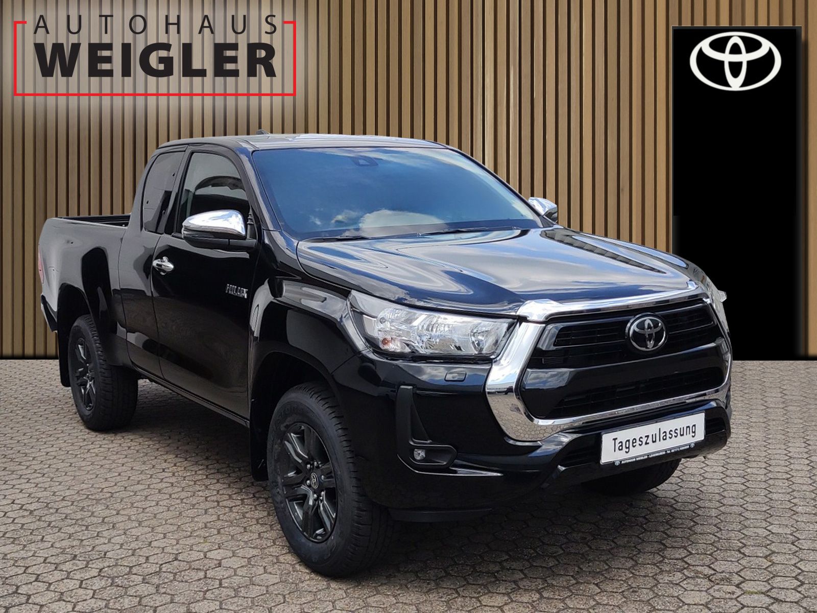 Fahrzeugabbildung Toyota Hilux Extra Cab 2.4 Comfort 4x4 Automatik