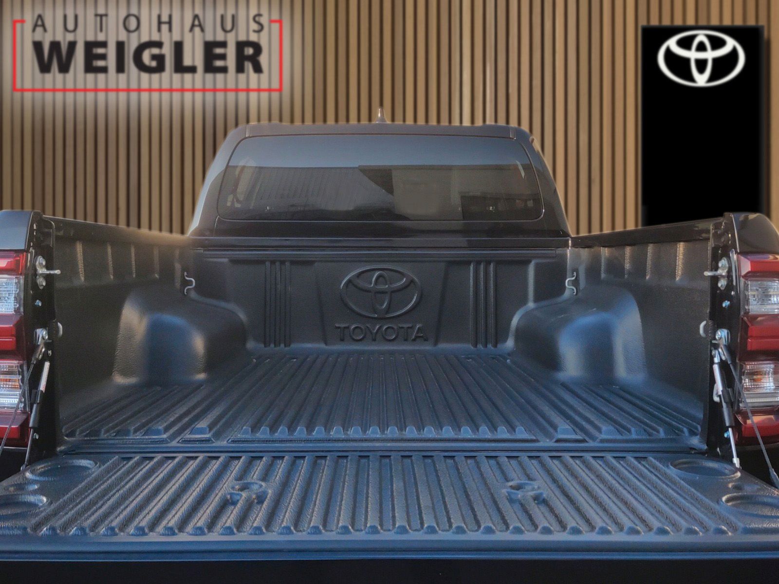 Fahrzeugabbildung Toyota Hilux Double Cab 2.8 Aut. Invincible Kein-EU-Fzg