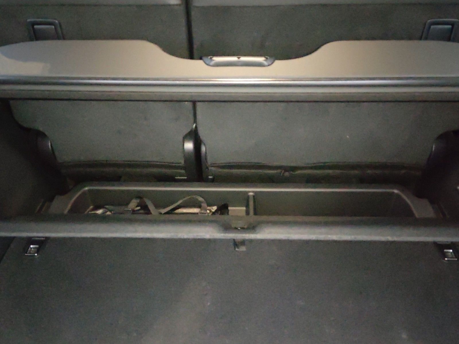 Fahrzeugabbildung Toyota Land Cruiser 2,8 D-4D 151 kW Executive Mild Hy